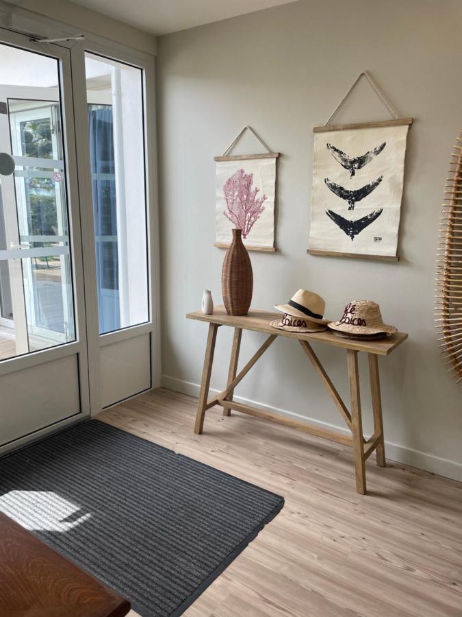 Hotel Le Martray Ars-en-Re Bagian luar foto