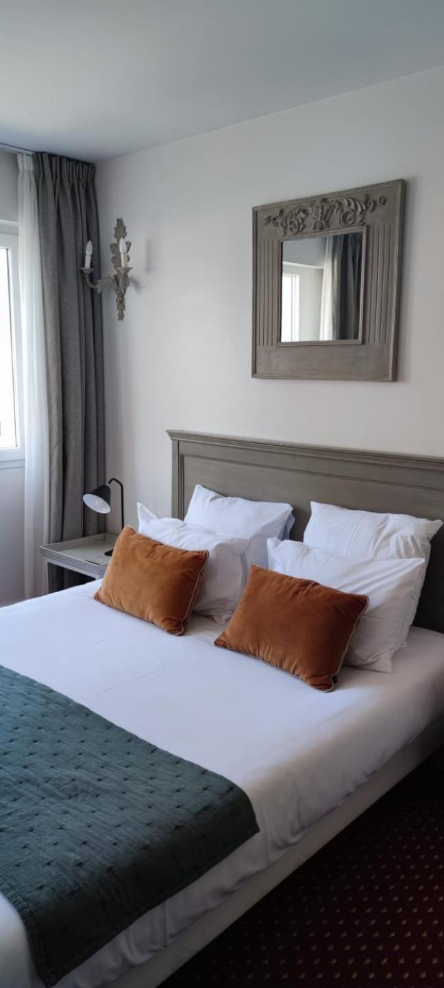 Hotel Le Martray Ars-en-Re Bagian luar foto