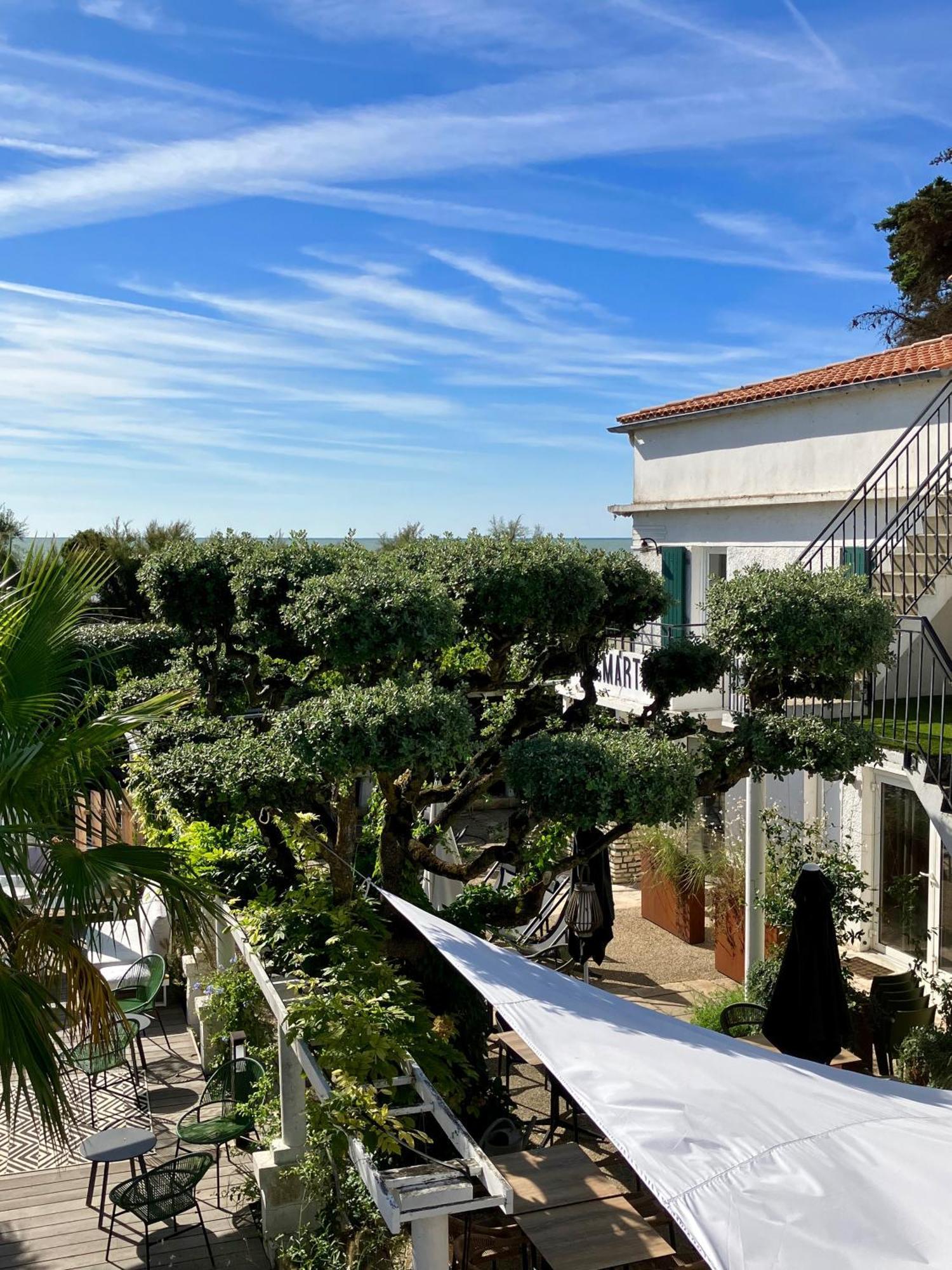 Hotel Le Martray Ars-en-Re Bagian luar foto